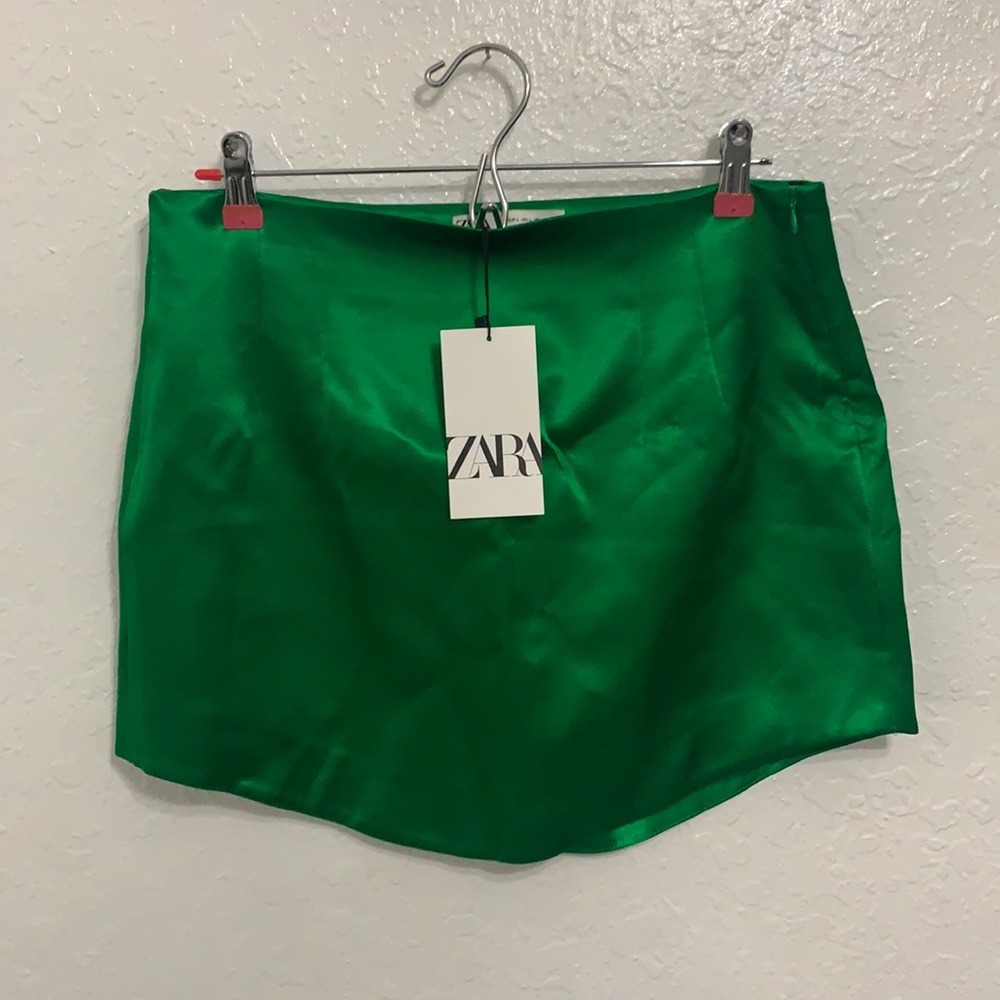 Silky Emerald green skirt